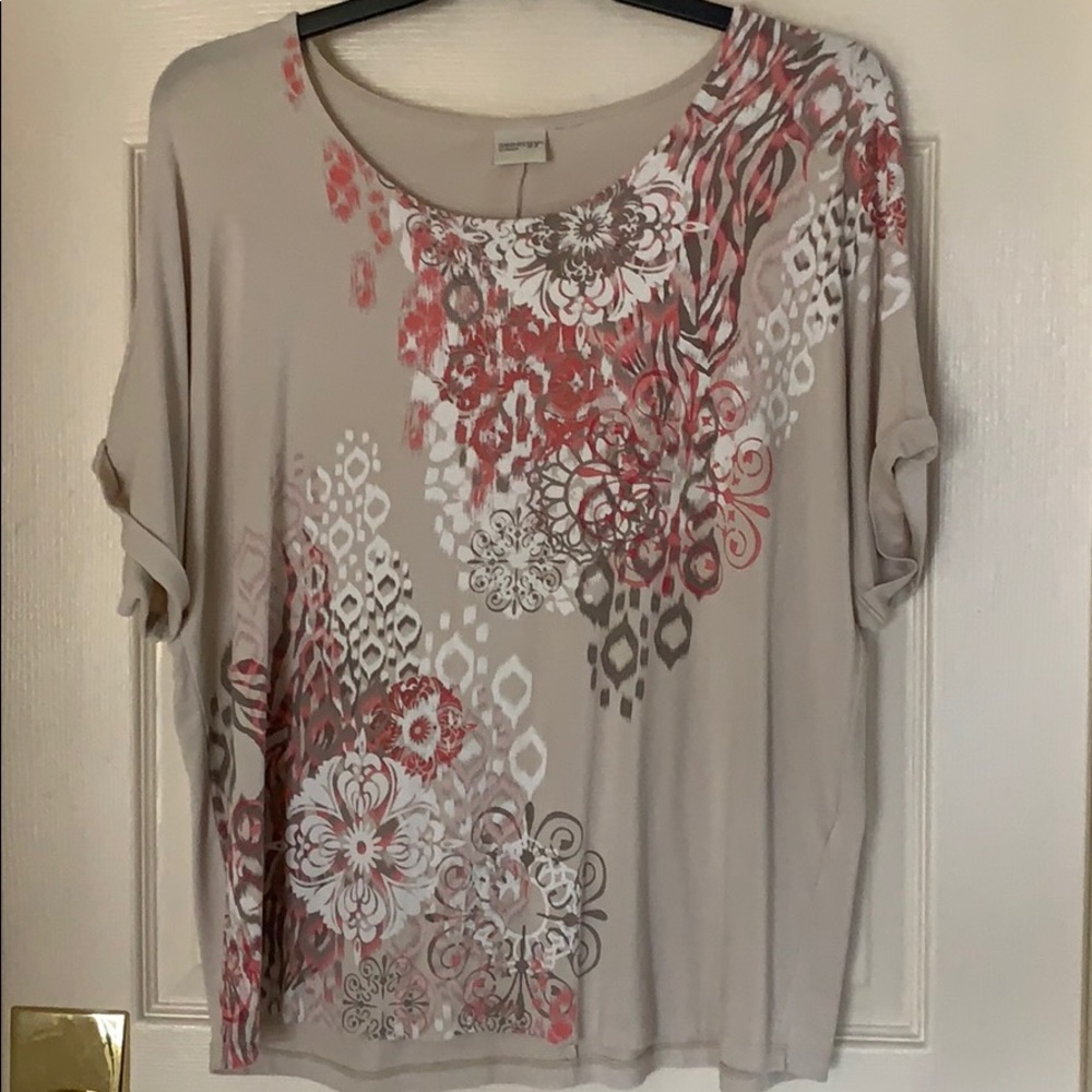 CHICO’S ZENERGY TOP